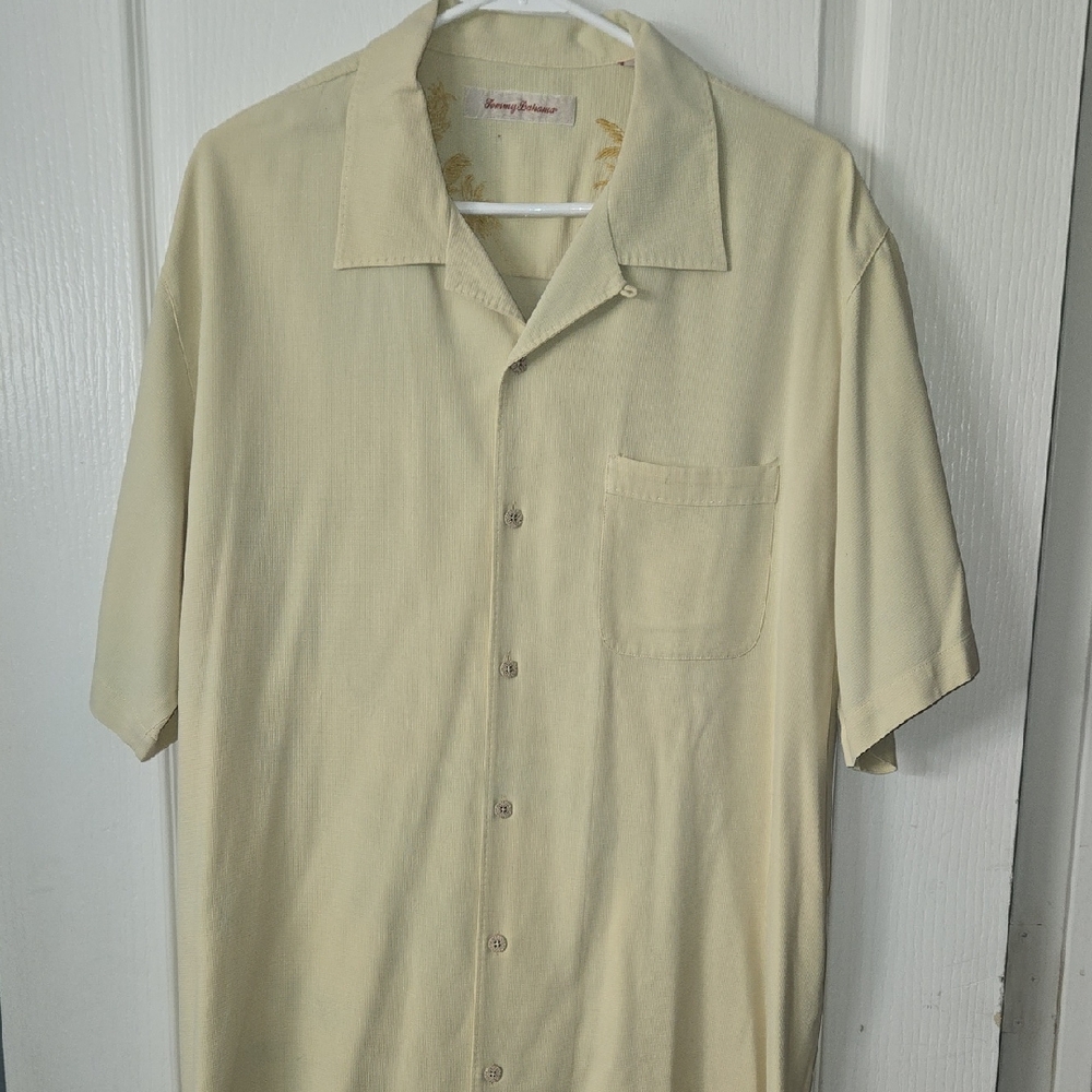 Tommy Bahama Men's Yellow Short Sleeve Shirt